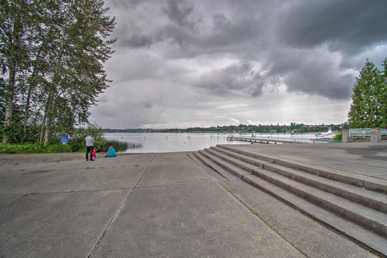 Charming Updated Retreat Walk To Lake Stevens! Kültér fotó
